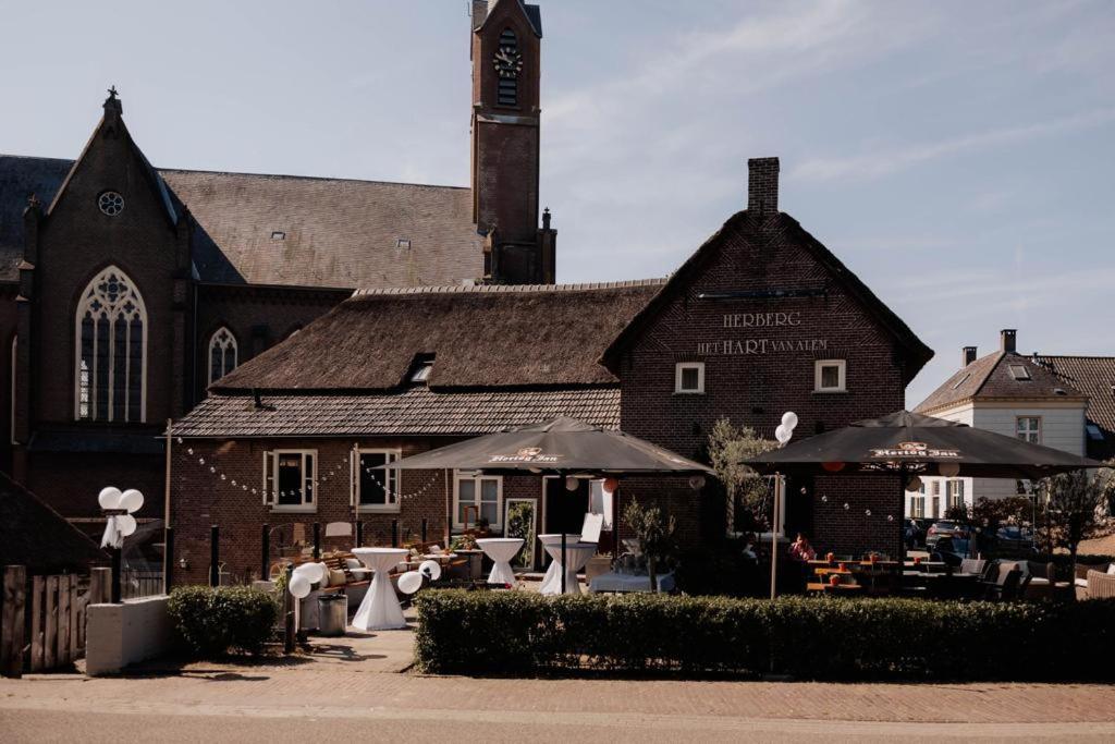 Het Hart Van Alem Acomodação com café da manhã Exterior foto